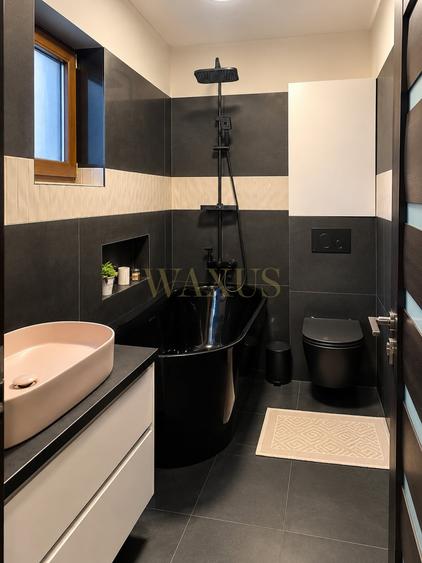 Duplex cu 5 camere cu Canalizare în Dezmir