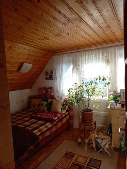 Casă individuală cu 3 camere cu Teren 4963 Mp în Săcădat