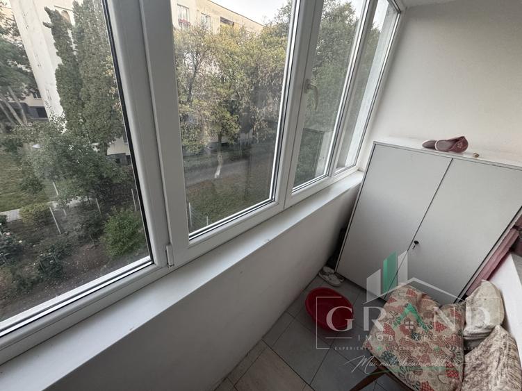 Apartament cu 3 camere semidecomandat, mobilat în Mănăștur