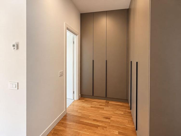 Apartament cu 4 camere, mobilat în Pipera