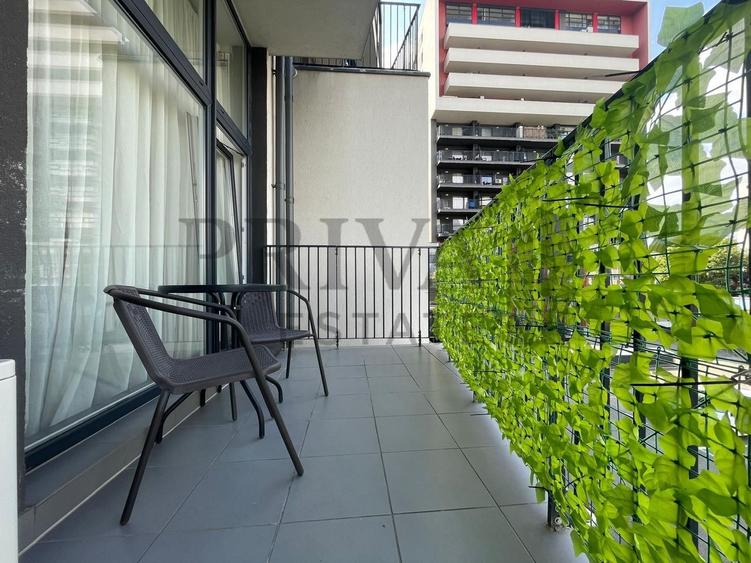 Apartament cu 2 camere decomandat, mobilat în Soarelui