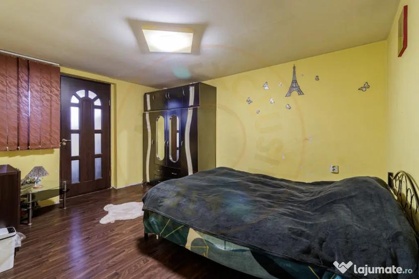 Casă cu 3 camere cu Teren 279 Mp în Dragomirești-Vale