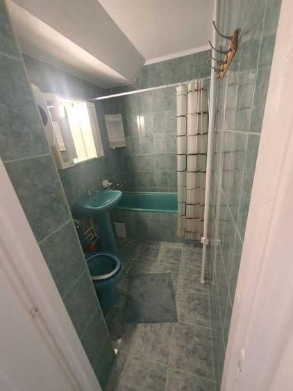 Apartament cu 2 camere semidecomandat în Eroii Revoluției