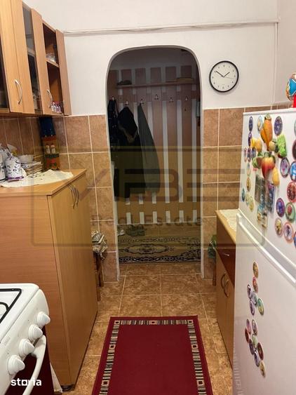 Apartament cu 2 camere semidecomandat în Golăiești