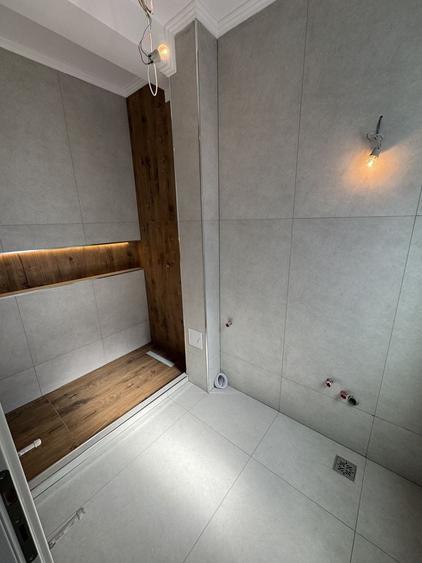 Apartament cu 3 camere decomandat în Kamsas