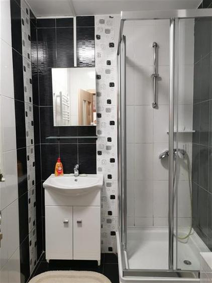 Apartament 2 camere, decomandat, renovat - Podu Ros - 8
