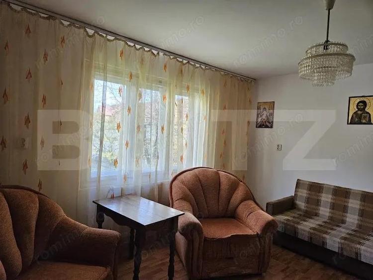 Casă cu 4 camere cu Teren 2432 Mp în Central