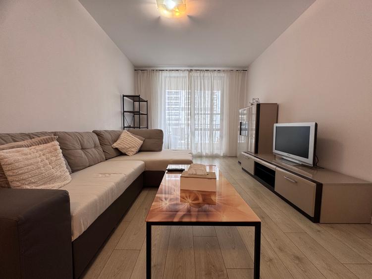 Apartament cu 2 camere decomandat în Aviației