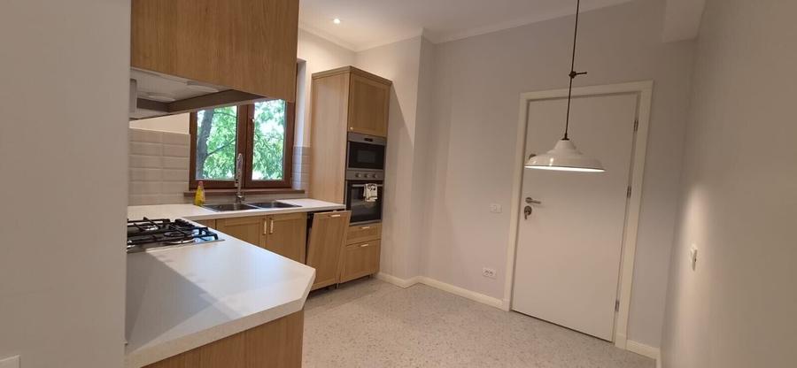 Apartament cu 3 camere decomandat în Foișorul de Foc