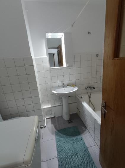 Garsonieră decomandată în Nerva Traian
