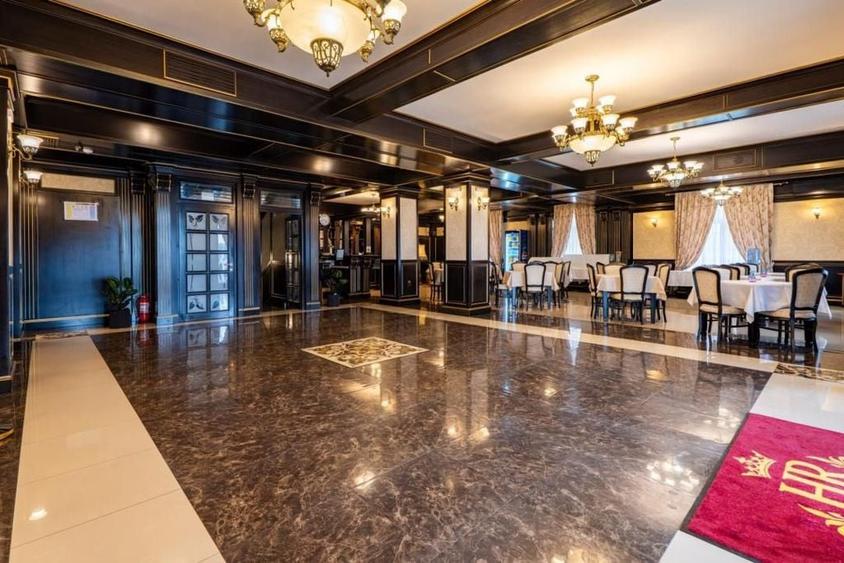 Spațiu comercial, de 2,334 mp, în Valea Lupului