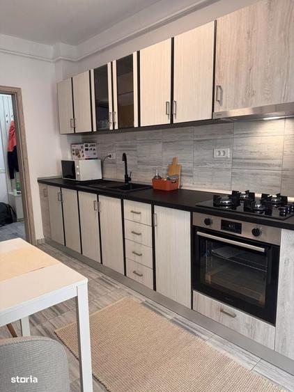 Apartament cu 2 camere decomandat în Metalurgiei