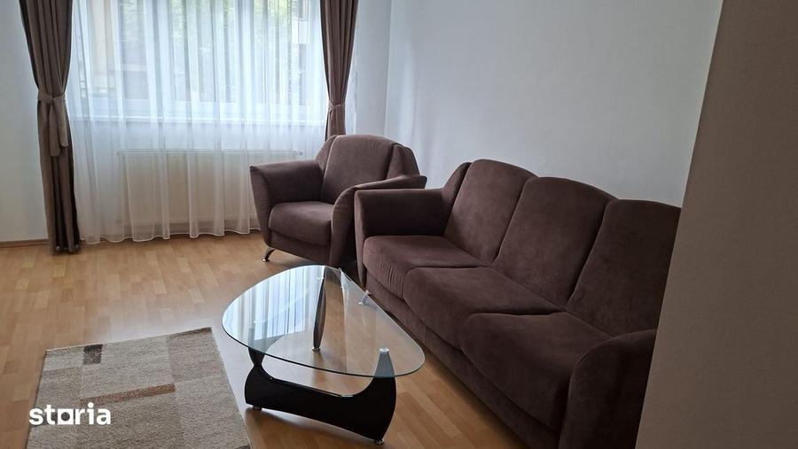 Apartament cu 2 camere, mobilat în Ștrand