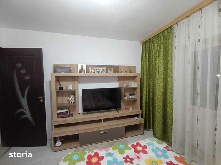 Apartament cu 2 camere decomandat în Berca