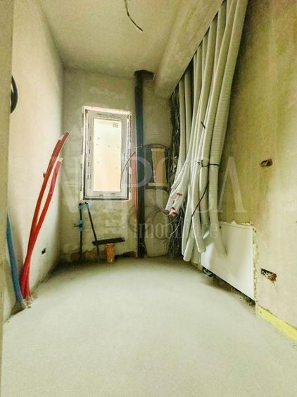 Duplex cu 4 camere cu Canalizare în Iris