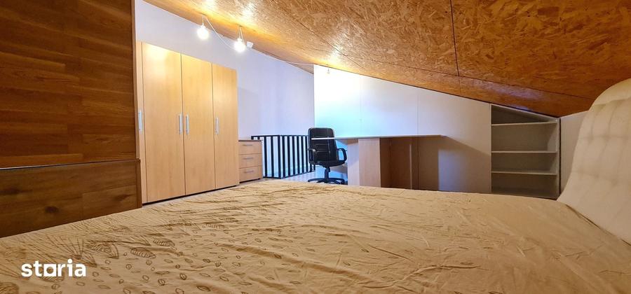 Casă cu 4 camere cu Teren 275 Mp în Central