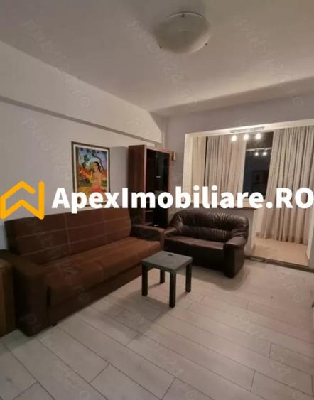 Apartament cu 3 camere semidecomandat în Cișmigiu