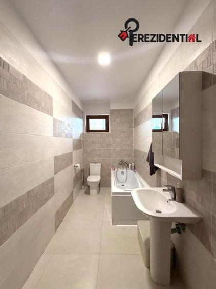Penthouse cu 4 camere decomandat, mobilat în Plevnei