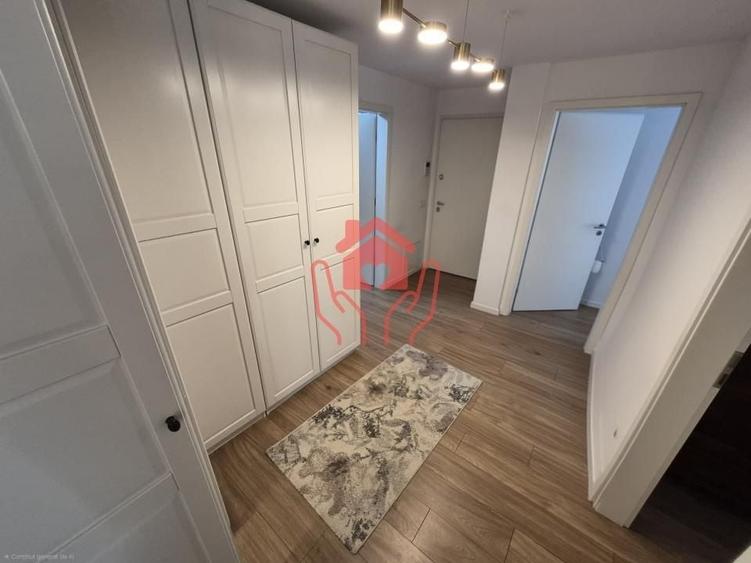 Apartament cu 3 camere decomandat, mobilat în Doamna Ghica
