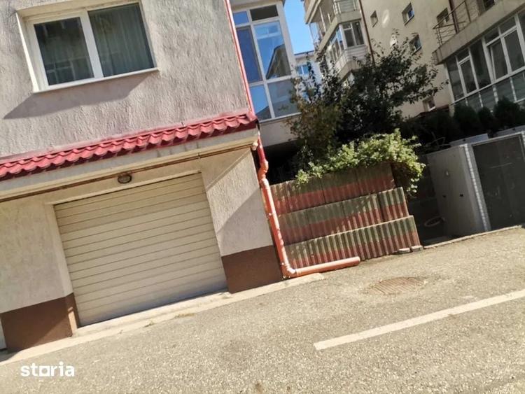 Apartament cu 2 camere decomandat în Rahova