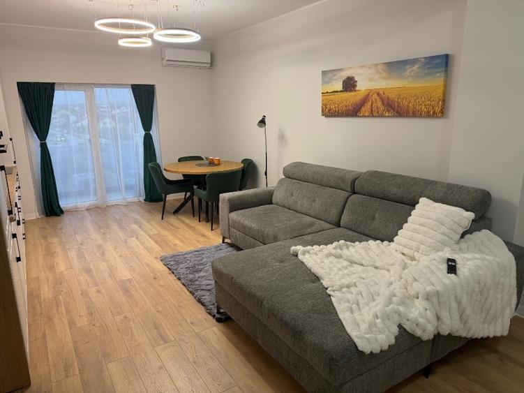 Apartament cu 2 camere decomandat, mobilat în Șelimbăr