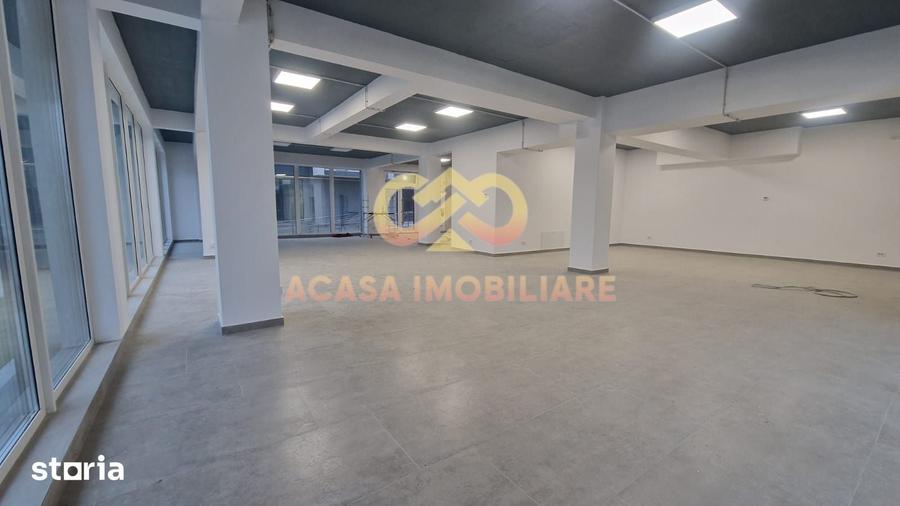 Spațiu comercial, de 277 mp, în Miroslava