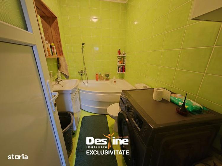 Casă cu 3 camere cu Canalizare în Ultracentral