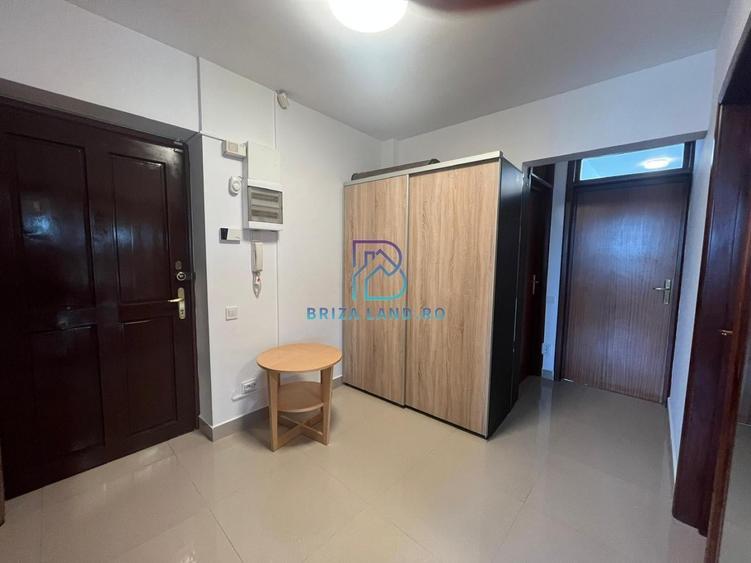 Apartament cu 3 camere decomandat în Aviatorilor