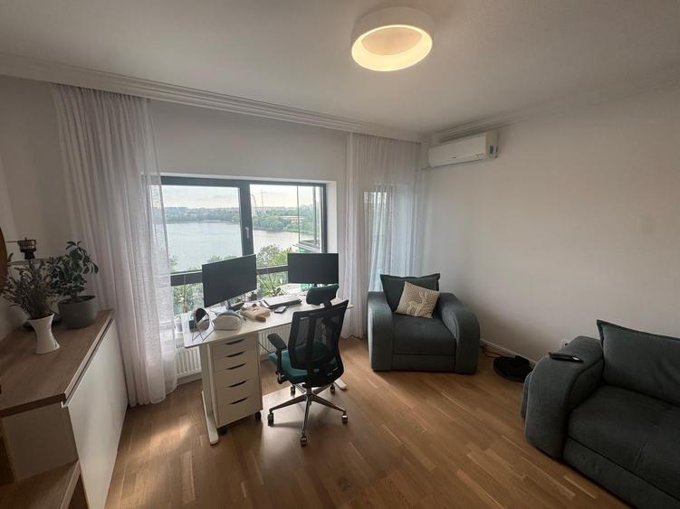Apartament cu 3 camere decomandat în Floreasca