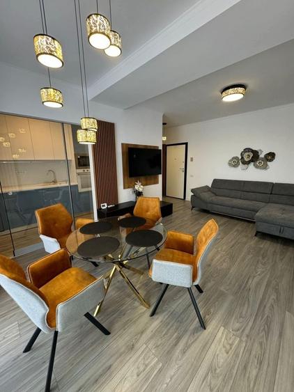 Apartament cu 2 camere decomandat în Palazu Mare