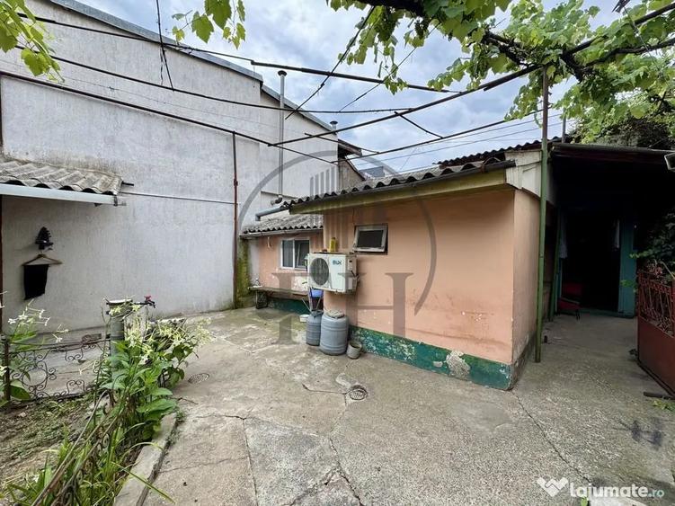 Casă cu 3 camere cu Teren 130 Mp în Brătianu