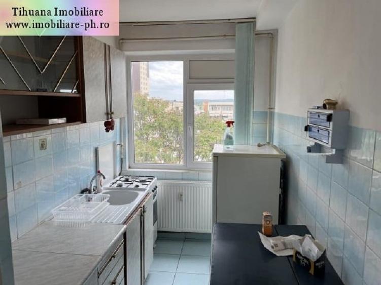 Apartament cu 2 camere semidecomandat, mobilat în Ultracentral