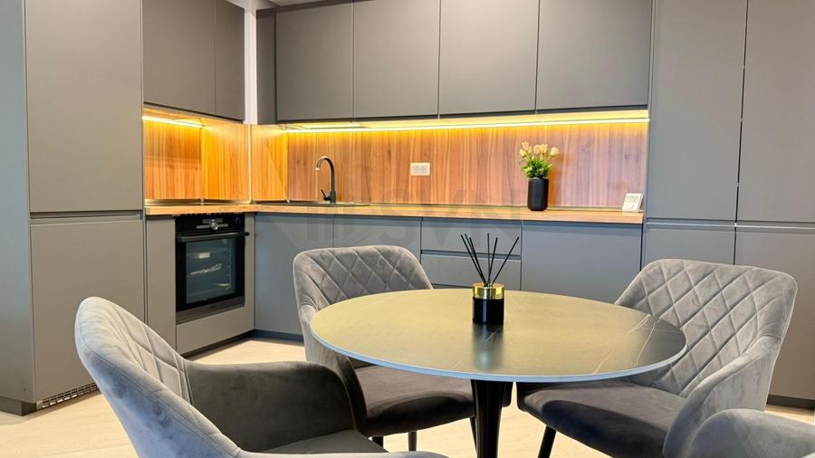 Apartament cu 2 camere decomandat în Pipera