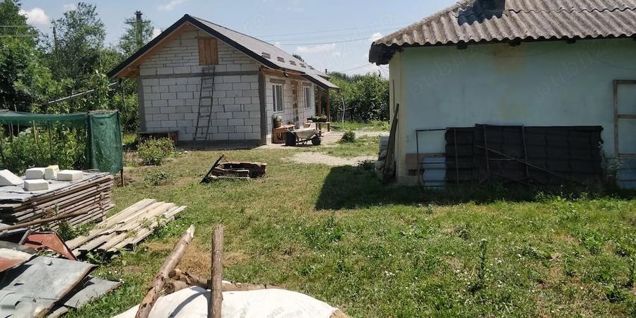 vand casa la ro?u Rociu Arges - 10