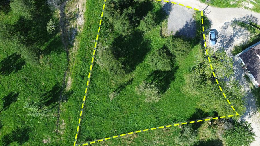 Teren Construcții intravilan de 1364 mp, în Bran