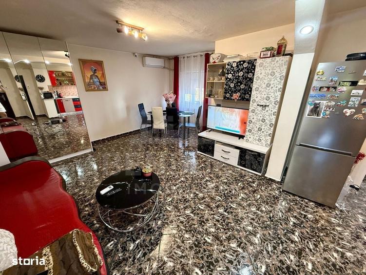 Apartament cu 3 camere decomandat în 1 Mai
