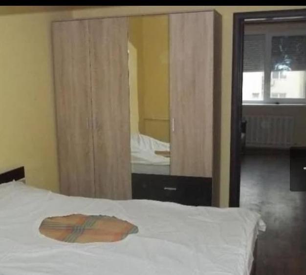 Apartament cu 2 camere semidecomandat în Tomis III