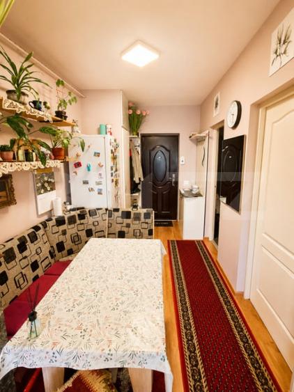 Apartament decomandat, mobilat si utilat, 32,5 mp utili, bal - 10