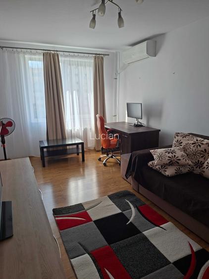 Inchiriere apartament 3 camere, decomandat, Piata Sudului