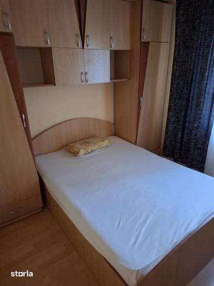 Apartament cu 3 camere în Micro 14