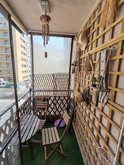 Apartament cu 3 camere decomandat, mobilat în Metalurgiei