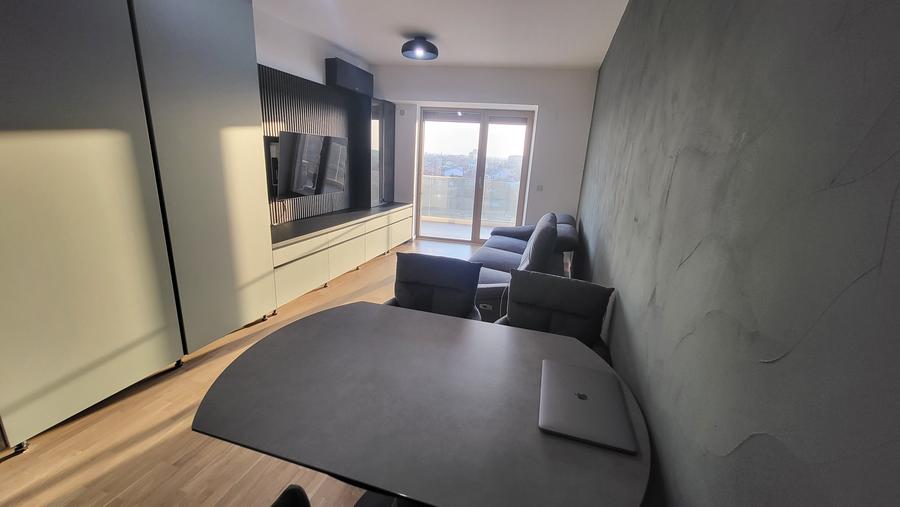 Apartament cu 2 camere decomandat, mobilat în Străulești