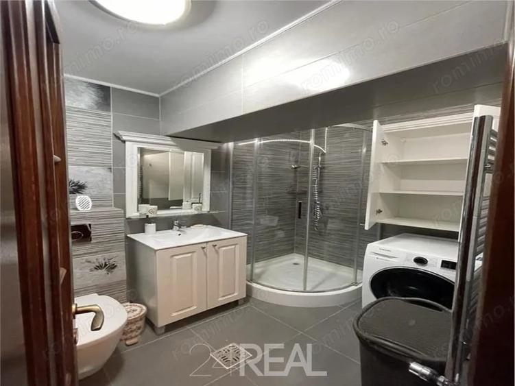 Apartament cu 3 camere decomandat, mobilat în Unirii