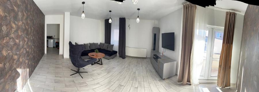 Apartament cu 3 camere decomandat, mobilat în Florești