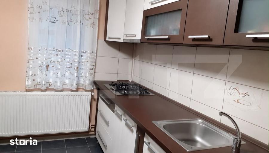 Apartament cu 2 camere decomandat în Micro 17