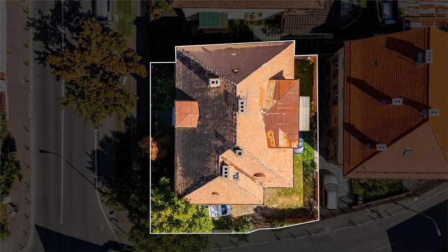 Apartament cu 3 camere decomandat, mobilat în Centrul Civic