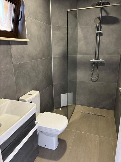Casă cu 4 camere cu Teren 210 Mp în Cetate