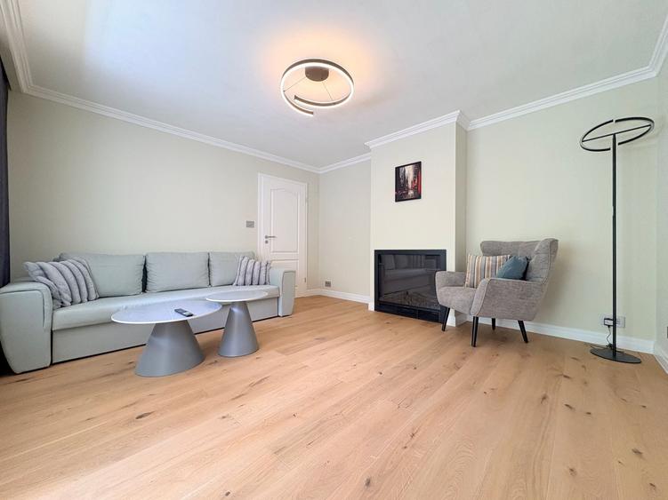 Apartament cu 2 camere semidecomandat, mobilat în Complex Studențesc