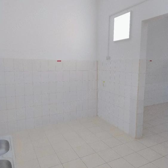 Spațiu comercial, de 40 mp, în Central