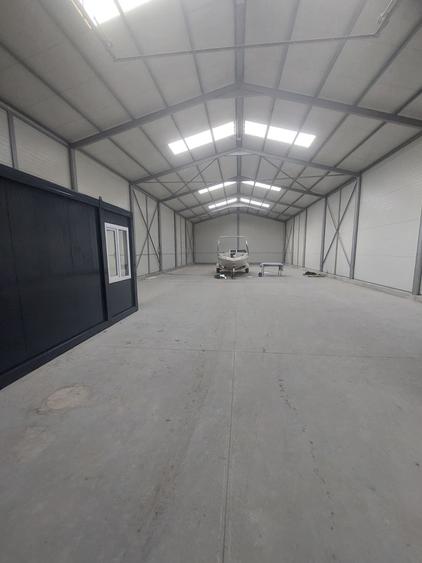 Spațiu industrial, de 160 mp, în Ovidiu